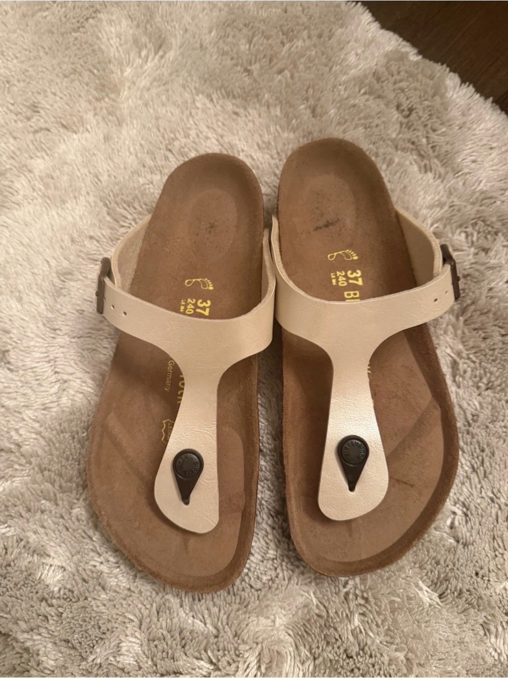 Birkenstock Beige Leather Thong Sandals Womens Sz 6 Comfort Buckle Casual